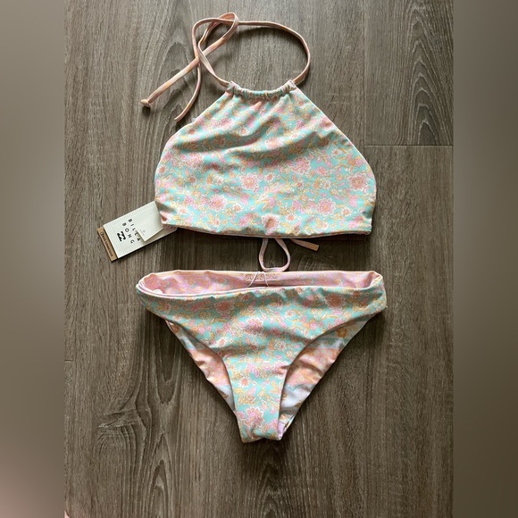 Billabong Layered With Love Girl’s Swimsuit- NWT - Picture 6 of 6